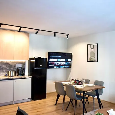 Antonovi Deluxe In Laplandia Apartamento Pamporovo